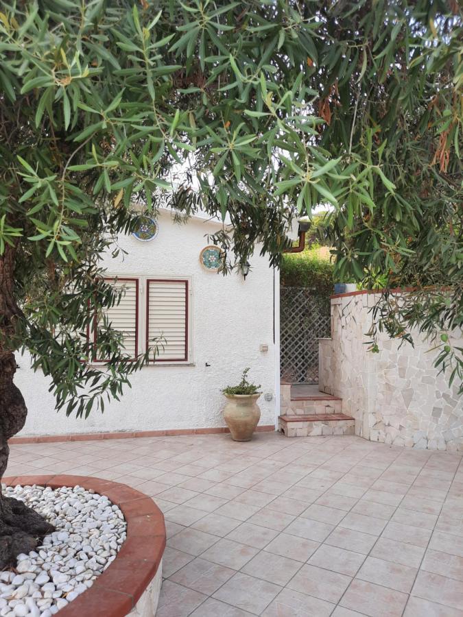 Villa Nina Fontane Bianche Exteriér fotografie